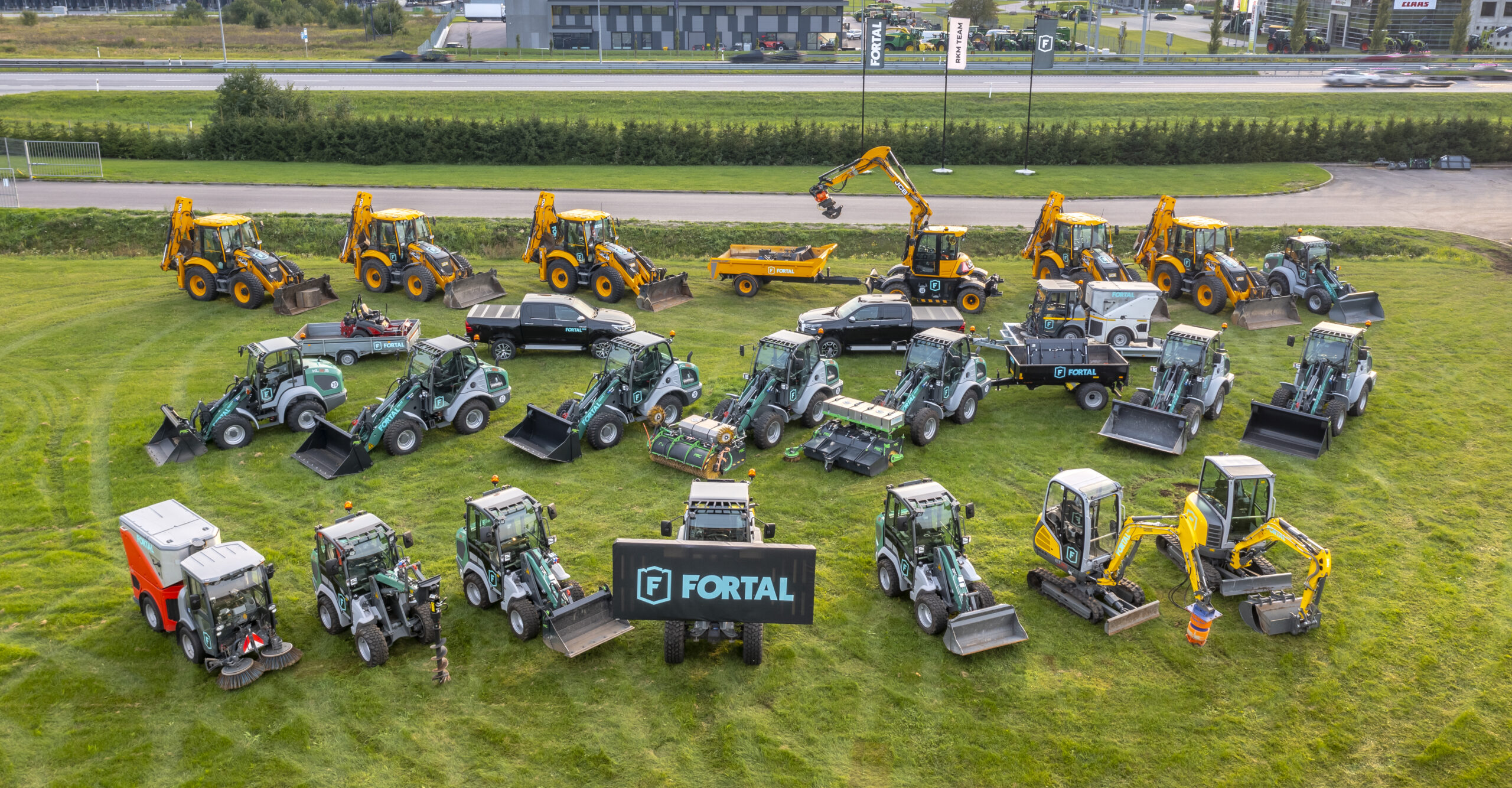 Eesti suurim maaelu ja -majanduse mess, Maamess 2025, toimub 24.–26. aprillil Tartu Näituste messikeskuses ning ka sel aastal on Maamessil väljas mitmeid masina